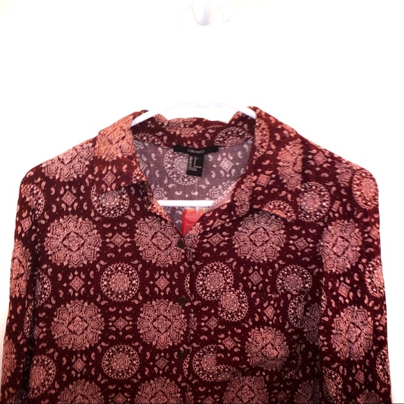 NWT Forever 21 Button Down Top - Picture 2 of 3